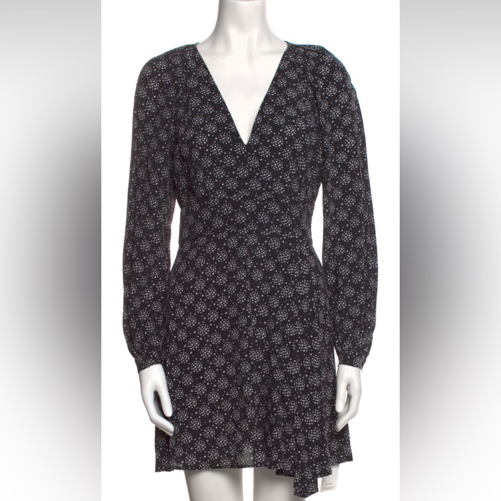 Equipment 100% silk Black and White Sheath Dress, size 4